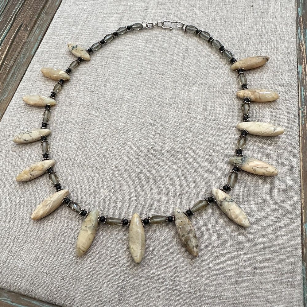 Sterling Silver Marquise Cut Agate Quartz Glass Choker Necklace Tan 17"
